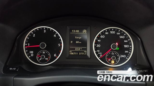 Volkswagen Tiguan 2.0 TDI  Premium 5N 2014 — фото 8
