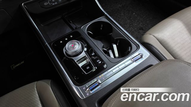 Kia Carnival (IV) Gasoline 7-Seater Noblesse 2025 — фото 9