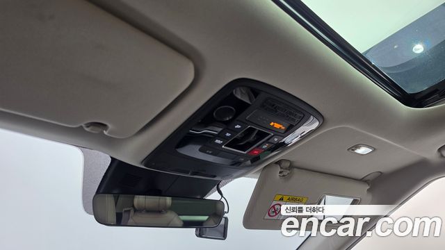 Kia Carnival (IV) Gasoline 7-Seater Noblesse 2025 — фото 23