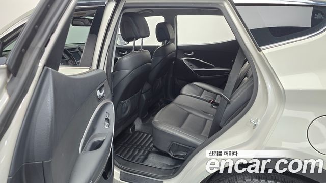 Hyundai Santa Fe The Prime Diesel 2.0 2WD Modern 2016 — фото 15