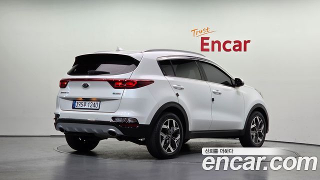 Kia Sportage The Bold Diesel 2.0 2WD Prestige 2020 — фото 2