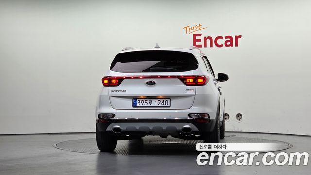 Kia Sportage The Bold Diesel 2.0 2WD Prestige 2020 — фото 4