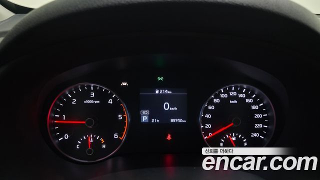 Kia Sportage The Bold Diesel 2.0 2WD Prestige 2020 — фото 8