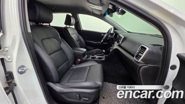 Kia Sportage The Bold Diesel 2.0 2WD Prestige 2020 — фото 10