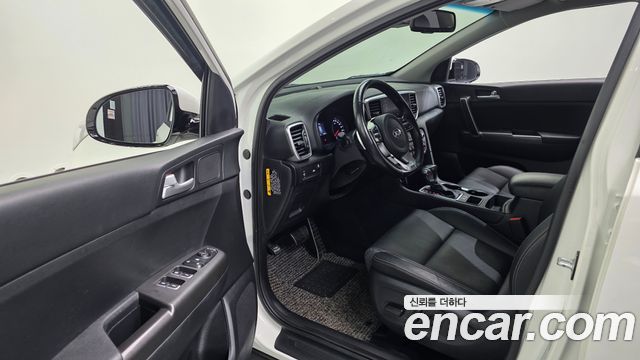 Kia Sportage The Bold Diesel 2.0 2WD Prestige 2020 — фото 11