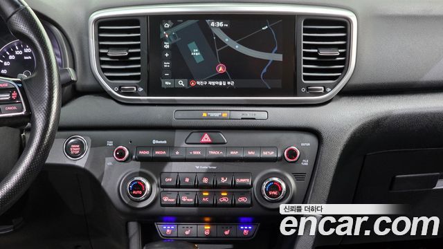 Kia Sportage The Bold Diesel 2.0 2WD Prestige 2020 — фото 15
