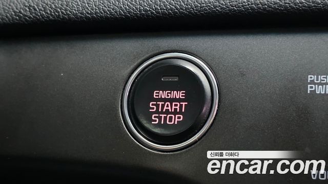 Kia Sportage The Bold Diesel 2.0 2WD Prestige 2020 — фото 17