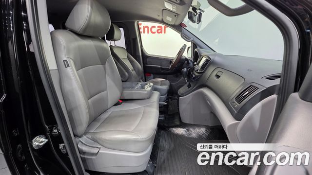 Hyundai Grand Starex Wagon 12-Seater Smart 2018 — фото 10