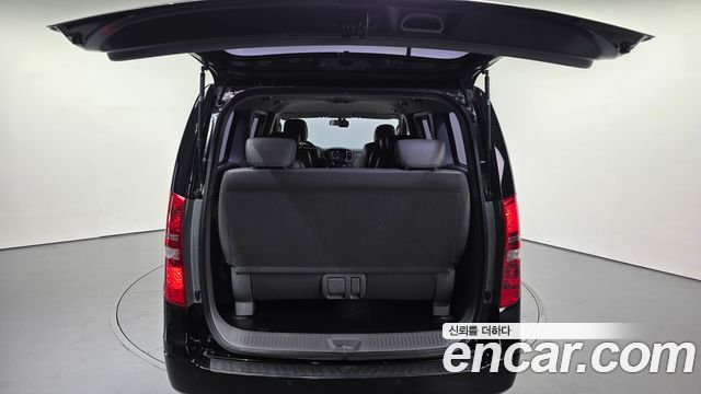 Hyundai Grand Starex Wagon 12-Seater Smart 2018 — фото 20