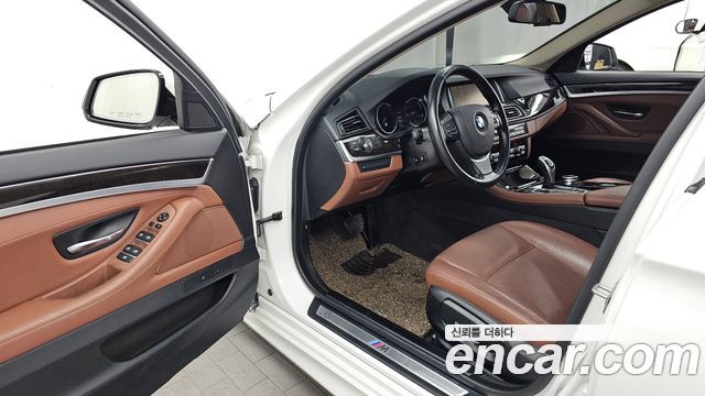BMW 5 Series (F10) 528i M Aero Dynamic 2016 — фото 10