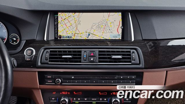 BMW 5 Series (F10) 528i M Aero Dynamic 2016 — фото 14