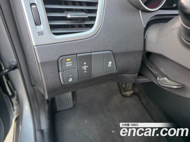Hyundai Avante 1.6 GDi Smart Standard 2014 — фото 9