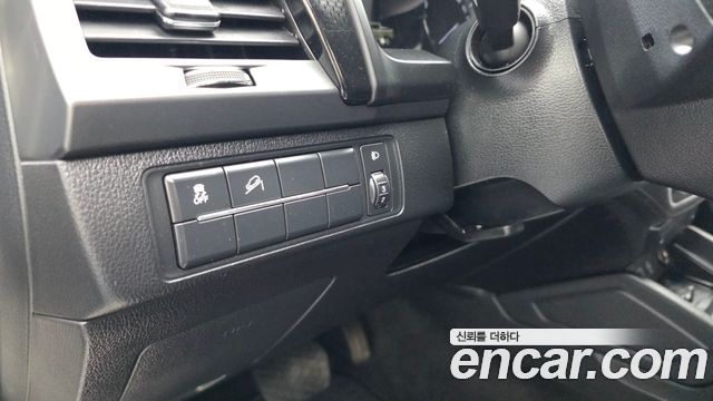 KG Mobility (SsangYong) Rexton Sports Khan Diesel 2.2 4WD Wild 2021 — фото 18