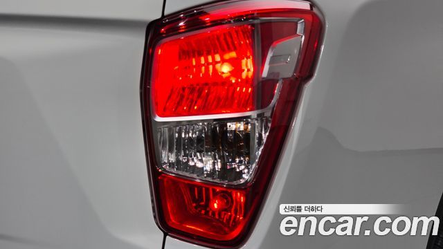 KG Mobility (SsangYong) Rexton Sports Khan Diesel 2.2 4WD Wild 2021 — фото 23