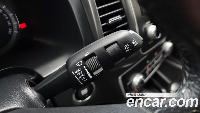 KG Mobility (SsangYong) Rexton Sports Khan Diesel 2.2 4WD Wild 2021 — фото 27