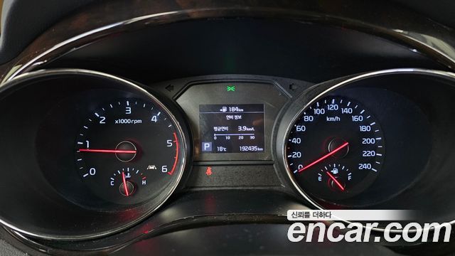 Kia Carnival 9-Seater Noblesse 2019 — фото 8