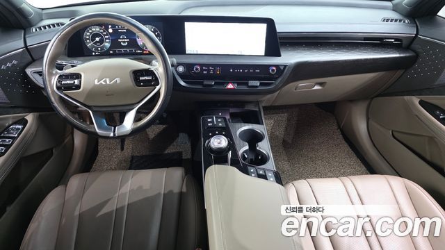 Kia K8 2.5 Gasoline 2WD Noblesse 2023 — фото 7
