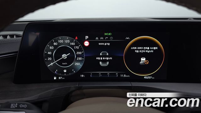Kia K8 2.5 Gasoline 2WD Noblesse 2023 — фото 8