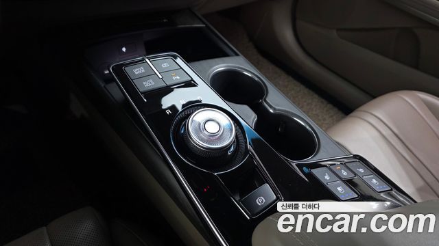 Kia K8 2.5 Gasoline 2WD Noblesse 2023 — фото 9