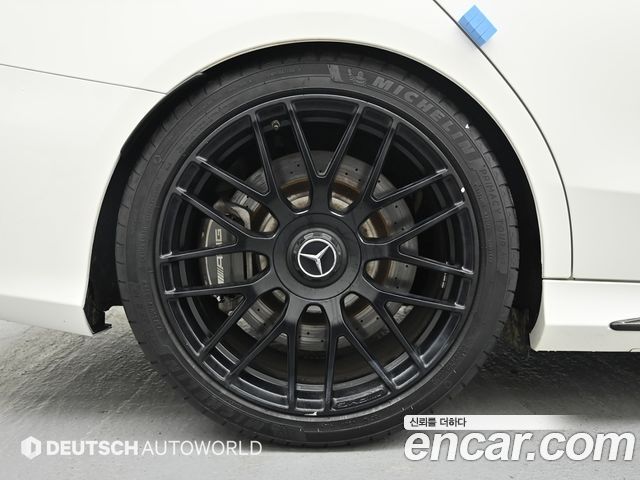 Mercedes-Benz C-Class (W205) C63 AMG 2018 — фото 5