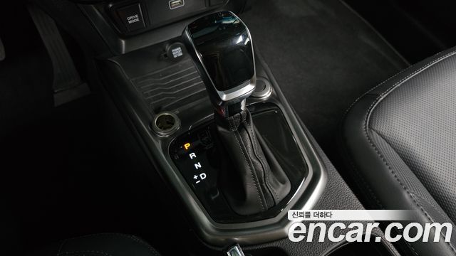 KG Mobility (SsangYong) Very New Tivoli Gasoline 1.5 2WD V3 2022 — фото 9