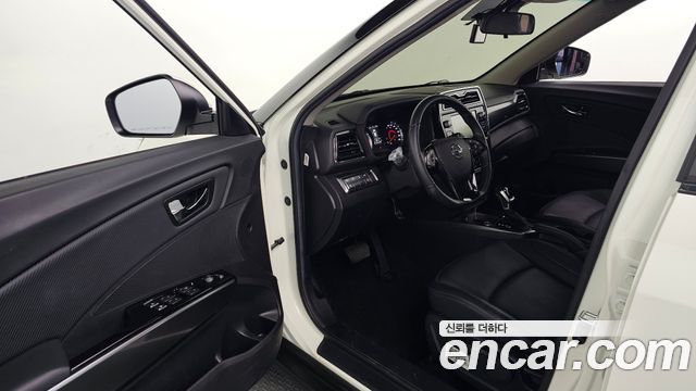 KG Mobility (SsangYong) Very New Tivoli Gasoline 1.5 2WD V3 2022 — фото 10