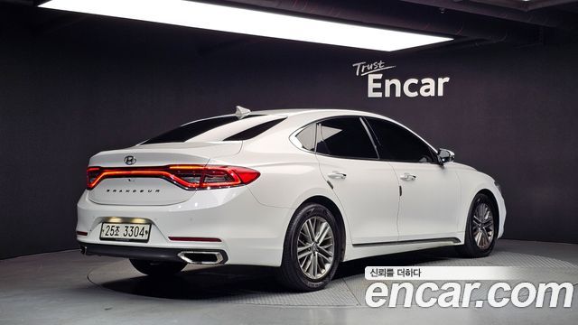 Hyundai Grandeur (IG) 2.4 Modern 2018 — фото 2