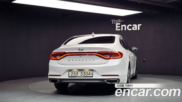 Hyundai Grandeur (IG) 2.4 Modern 2018 — фото 4
