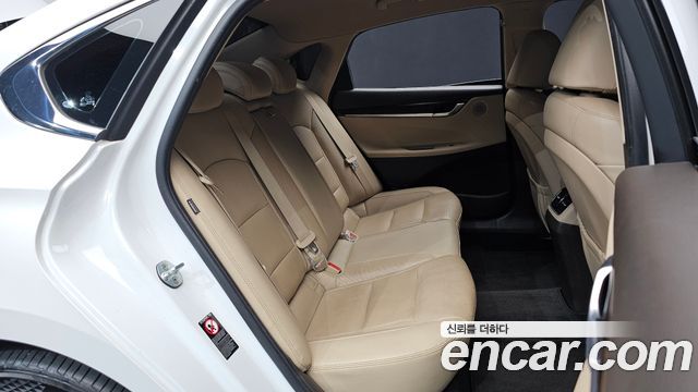 Hyundai Grandeur (IG) 2.4 Modern 2018 — фото 11