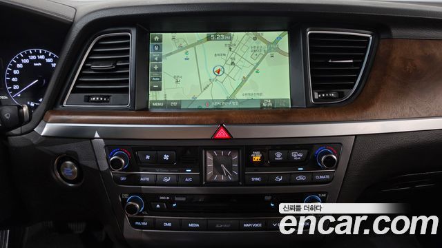 Hyundai Genesis (DH) G380 Finest Edition AWD 2016 — фото 14