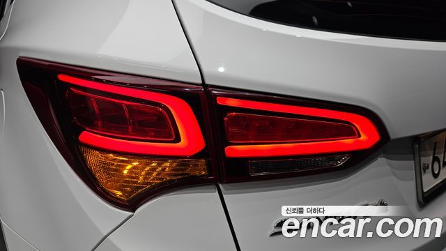 Hyundai Santa Fe The Prime Diesel 2.0 2WD Exclusive 2016 — фото 23