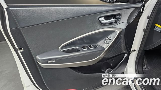 Hyundai Santa Fe The Prime Diesel 2.0 2WD Exclusive 2016 — фото 24