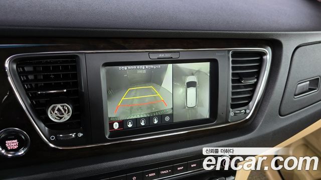 Kia Carnival 9-Seater Noblesse Special 2019 — фото 15