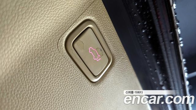 Kia Carnival 9-Seater Noblesse Special 2019 — фото 20