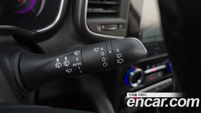 Renault Korea QM6 2.0 LPe RE Signature 2WD 2020 — фото 20