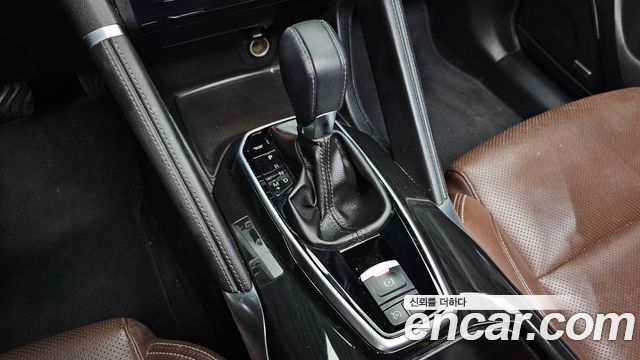 Renault Korea QM6 Diesel 4WD RE Signature 2017 — фото 9