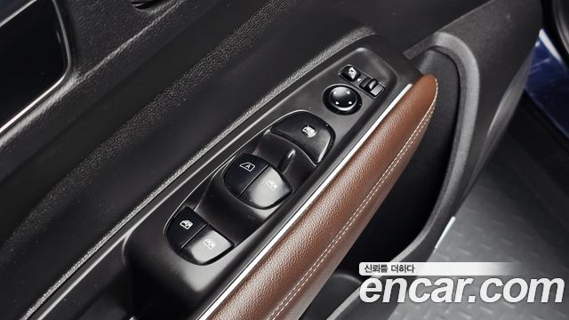 Renault Korea QM6 Diesel 4WD RE Signature 2017 — фото 27