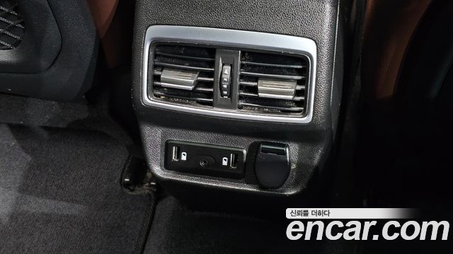 Renault Korea QM6 Diesel 4WD RE Signature 2017 — фото 28