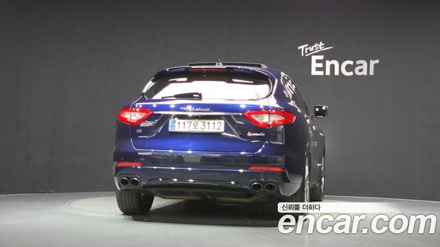 Maserati Levante 3.0 Diesel AWD 2018 — фото 4
