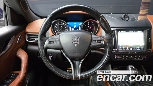 Maserati Levante 3.0 Diesel AWD 2018 — фото 15