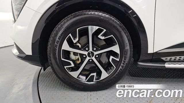 Kia Sportage Hybrid (V) Nobleless 2WD 2023 — фото 5