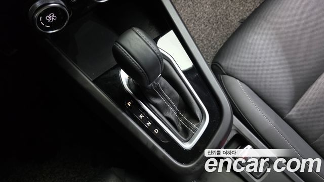 Renault Korea XM3 1.3 TCe RE Inspire 2023 — фото 9