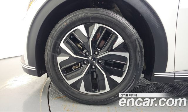 Kia EV6 Long Range Air 2022 — фото 5