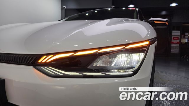 Kia EV6 Long Range Air 2022 — фото 22