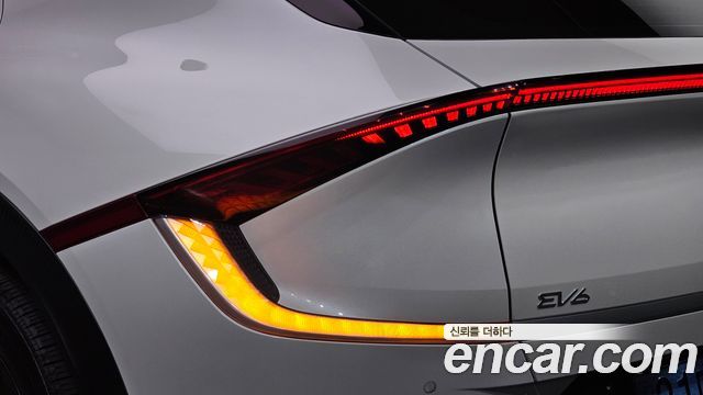 Kia EV6 Long Range Air 2022 — фото 23