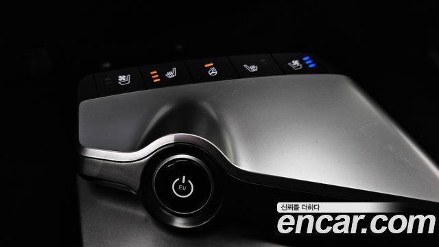 Kia EV6 Long Range Air 2022 — фото 31