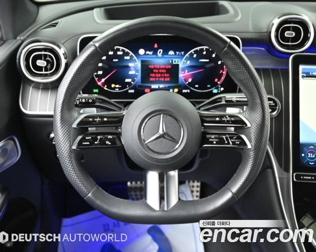 Mercedes-Benz GLC-Class (X254) GLC300 4MATIC AMG Line 2024 — фото 17