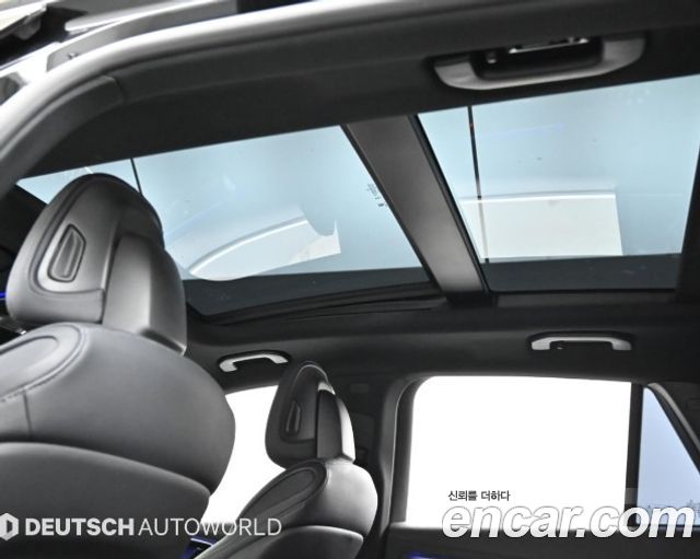 Mercedes-Benz GLC-Class (X254) GLC300 4MATIC AMG Line 2024 — фото 22