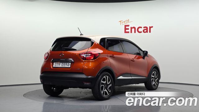 Renault Korea QM3 RE 2015 — фото 2