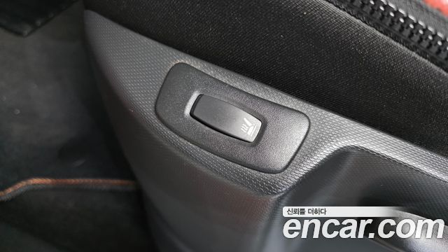 Renault Korea QM3 RE 2015 — фото 18